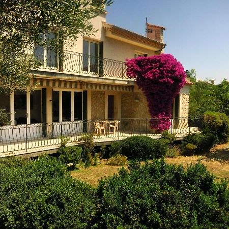 Maison Lumineuse Et Spacieuse Avec Jardin Arbore Ла-Валетт-дю-Вар Екстер'єр фото