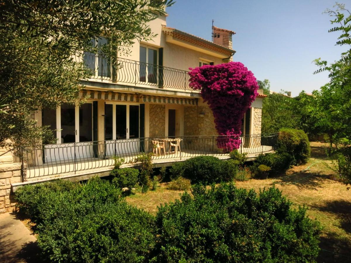 Maison Lumineuse Et Spacieuse Avec Jardin Arbore Ла-Валетт-дю-Вар Екстер'єр фото